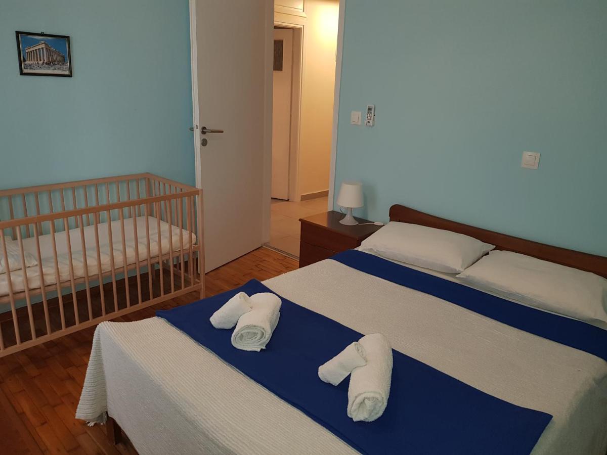 Comfortable Apt , 5 Min Walk To Acropolis Athen Eksteriør billede