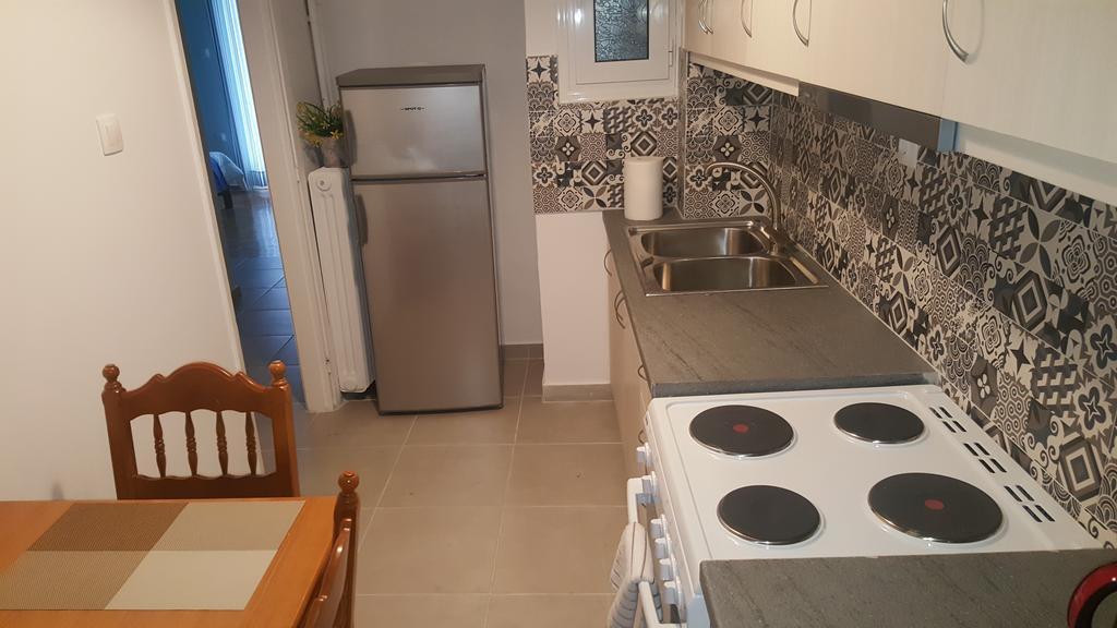 Comfortable Apt , 5 Min Walk To Acropolis Athen Eksteriør billede